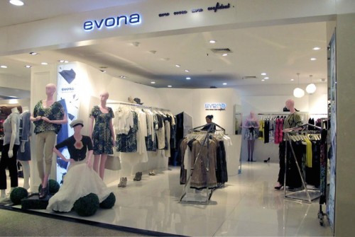 EVONA女装店铺展示