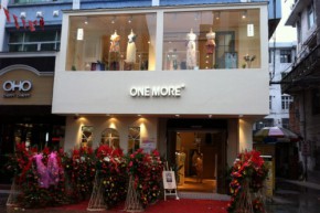 ONE MORE店铺