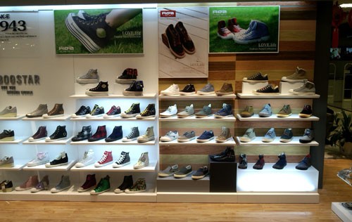 美国HOZ（后街）鞋帽店铺展示