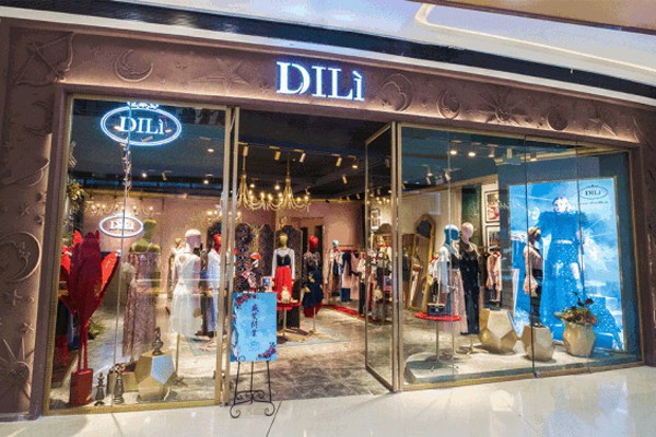 DILI女装店铺展示