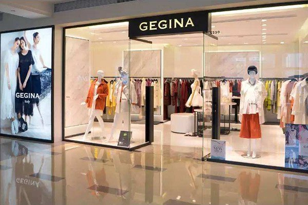 吉吉娜女装店铺展示