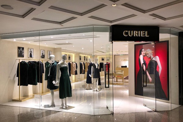 CURIEL女装店铺展示