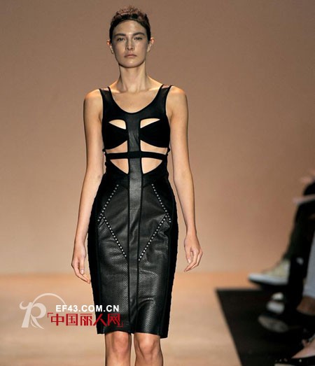 Herve Leger 2011春夏女装新 雕刻出女性温柔而富有线条感