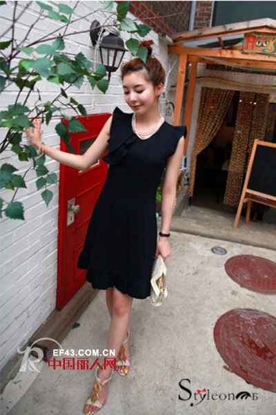 韩国SZ时尚服饰时尚女装,简约自在诠释优雅