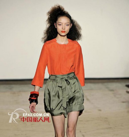 Marc by Marc Jacobs女装 2010春夏彩虹风格