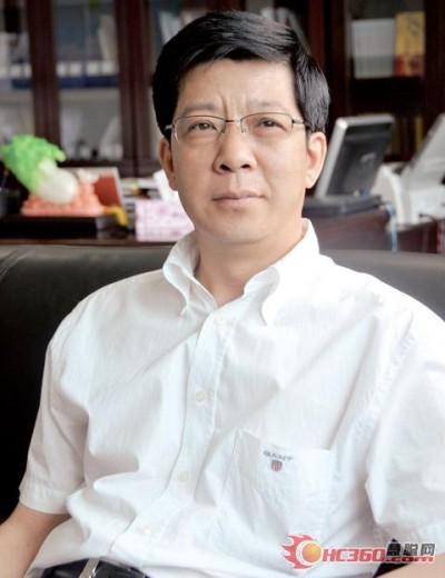 石文光：辽宁葫芦岛打造世界泳装航母 (图)