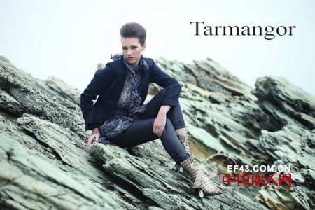塔曼歌女装 倡导个性、宽松的穿着理念