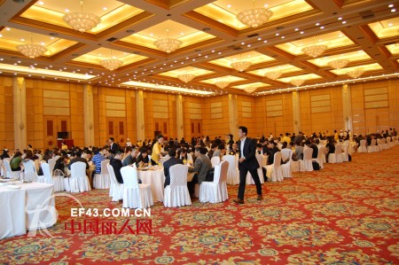 I-baby品牌2011中国高端婴童产业全球峰会上海举行