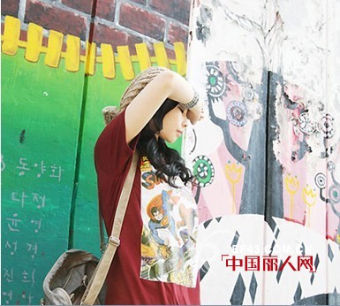 韩国街头时尚俏皮装扮