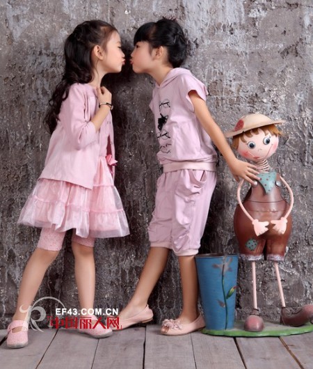 “米迪熊”  一个时尚新锐、快乐休闲的童装品牌