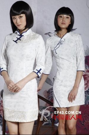 深圳花儿开了个性品牌凤格格打造高端中国时尚旗袍