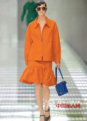 橙色系列服装 2011年提前入初春的主打