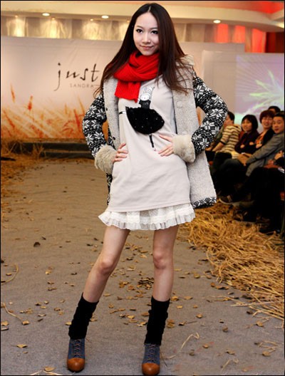 杰艾丝JUSTSANDRA品牌服装2011秋冬新品