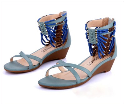 波西米亚风格系列凉鞋，走在2011夏季的时尚前沿