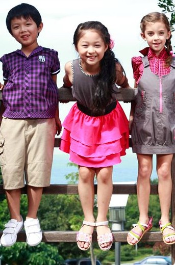 2011年六月“美孩儿”童装重庆之舞