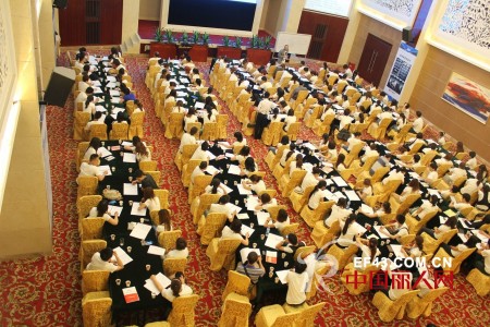 热烈庆祝小魔怪牛仔2011全国店长培训夏令营圆满结束!