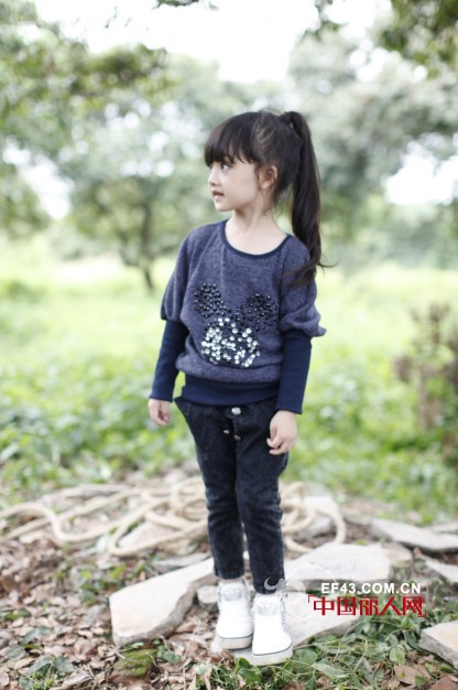 熊宝豆丁品牌童装 时尚简雅的混搭着装方式
