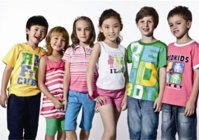 红孩儿中国童装时尚新品发布基地 打造3000款个性化产品
