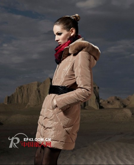 “JROOM”品牌女装 让自己冬季做个冷艳美人