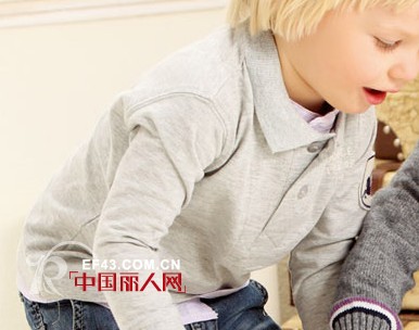 卡迪熊品牌童装  孩子同样需要魅力
