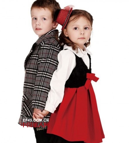 　卓维乐童装  穿出一个属于孩子自己的童年