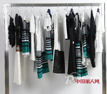 2013年深圳市阳之晨时装公司旗下“零典”和“衣典”女装缔造完美全线提升