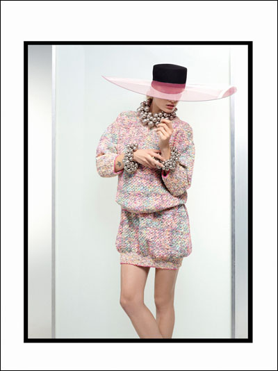 Chanel(香奈儿)发布最新2013年春夏系列LookBook