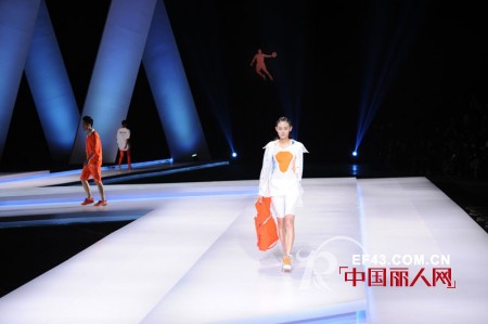 中国国际时装周：乔丹·赵子瑞运动装发布2013春夏新品