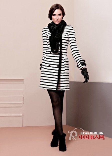 LEAGEL时尚女装新款外套  黑白色里的多彩魅力