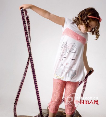 法纳贝儿为全天下儿童献上最优质靓丽的品牌童装