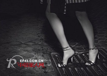 芬迪 (Fendi) 2012春夏女装广告大片预览