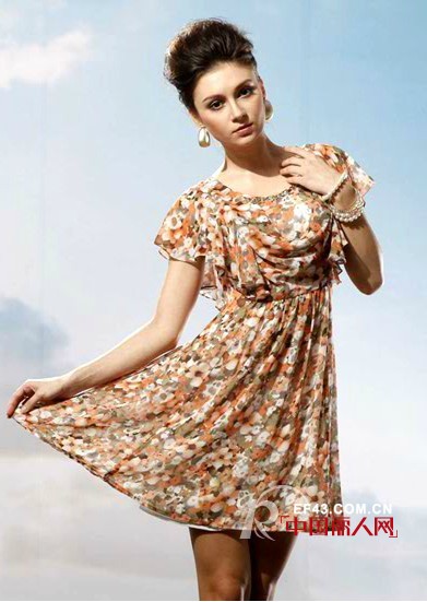 泰玛女装品牌致力于将中国风进行到底