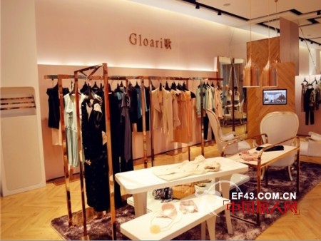Gloari歌品牌女装强势登陆重庆新世纪百货