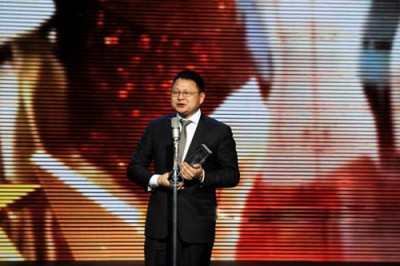 EP雅莹荣获杰克第八届中国服装品牌年度“营销大奖”