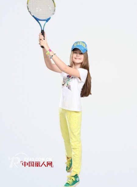 越位少年装2012夏季少女装系列：炫酷、缤纷、活力