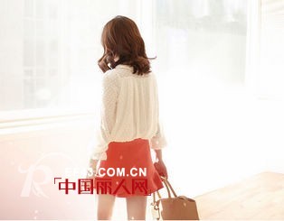艾米塔品牌女装创作属于她自己的时尚大餐