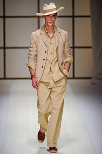 模特Noah Mills 演绎菲拉格慕2012年春夏男装