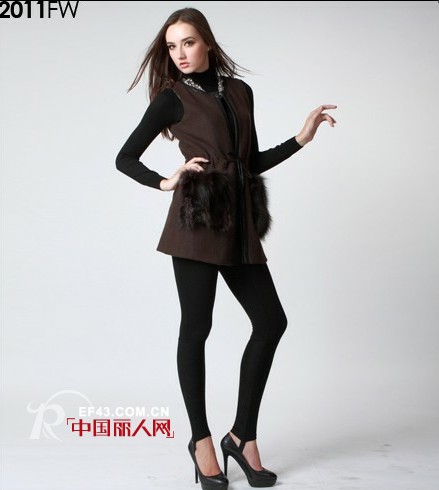 URK品牌女装 纯正韩风时尚专为优雅女性设计