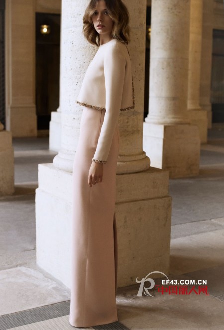 Dior（迪奥）2012早秋广告大片展现经典时尚魅力