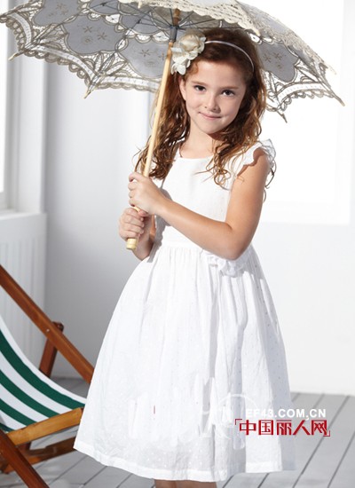 卡米尼品牌童装 展示美式的新规风范