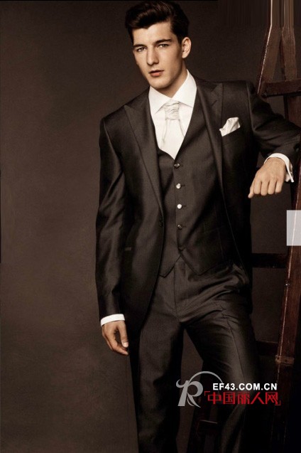 克莱利亚尼-CORNELIANI