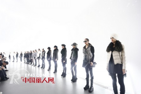 La pargay发布2012冬季女装新品震撼发布 回归简约黑白