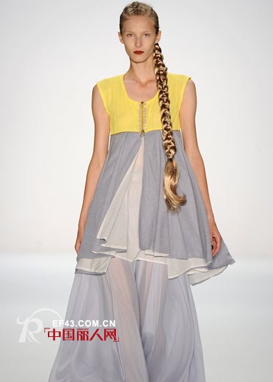 REBEKKA RUETZ 2013新品女装展现简约大方的气质