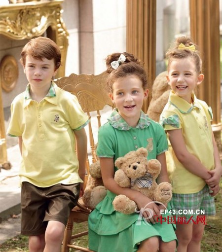英国皇家风范传承    经典泰迪品牌童装