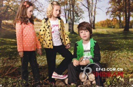 可米熊品牌童装 演绎风格迥异的儿童世界