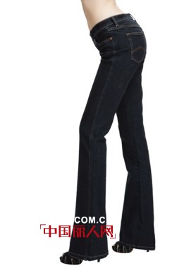 UltraSlimFormula超纤身系列牛仔裤独一无二的性感味道