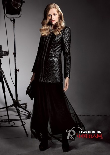 IMILI时尚女装黑色皮衣 倾情演绎各种style