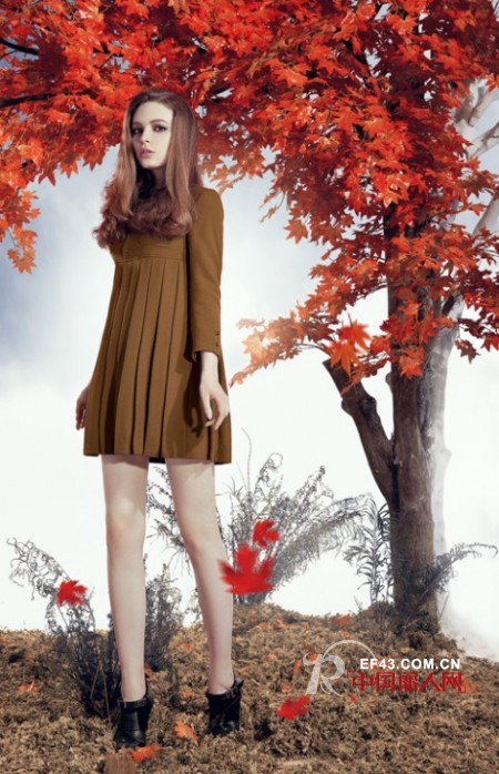 秋季美裙推荐 在秋季可以穿怎么样的连衣裙