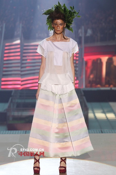 Vivienne Westwood 2014女装春夏服饰