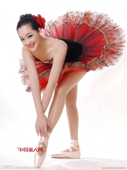 演出服装之芭蕾舞剧的标准裙Tutu裙